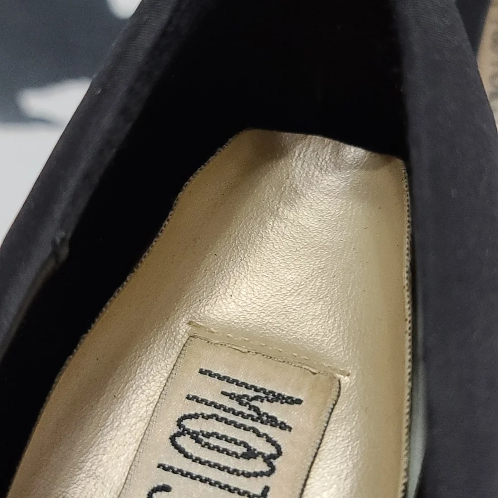 Mootsies Tootsies Heeled‎ Pumps Black Slip-ons Comfort Size 8.5 GUC READ